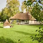Wonderful Cozy With A View Of Sheep 펜션 *
